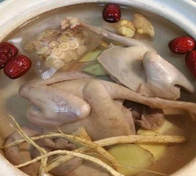 秋天养生第一汤.乳鸽鲍鱼汤