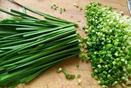 韭菜有什么功效?韭菜有哪些食用禁忌呢图2