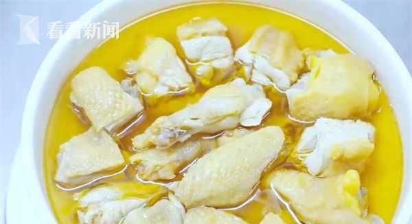 寻味上海｜不加一滴水的“花雕鸡“