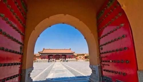 为什么古代城门要往里开图2