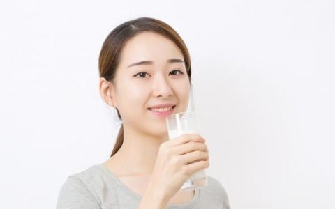 喝牛奶也有禁忌!关于牛奶的这6个真相要知道