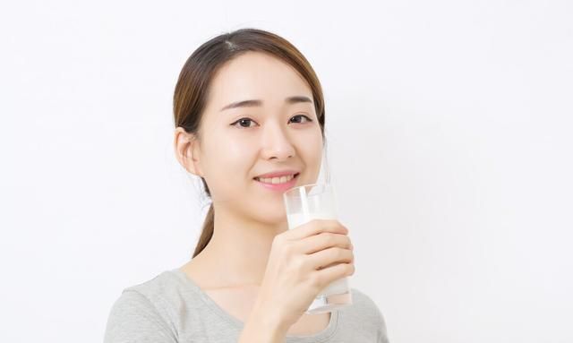 喝牛奶，也有禁忌？这6个真相早知道早受益，健康问题，别忽视