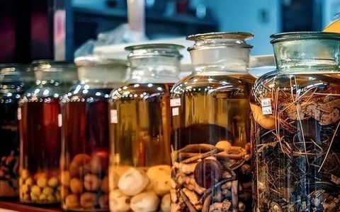 自己泡的药酒会中毒吗,泡药酒什么中药都能放吗