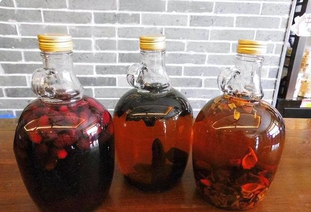 自己泡药酒，安全吗？提醒：这3类中药或带有毒性，不建议泡酒
