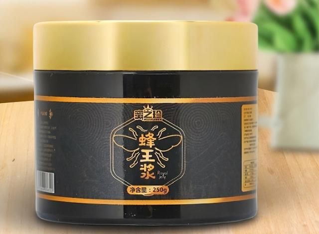 吃蜂王浆的好处与坏处有哪些？不要盲目追捧蜂皇浆，一分为二去了解它