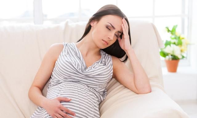 都知道椰汁有益于孕妇，但你知道还会有这12大惊人改变吗？