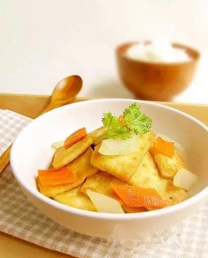 胡罗卜怎样吃才有营养,胡萝卜怎么吃才最有营养图5