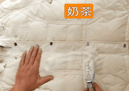 羽绒服不要干洗，教你正确的洗涤方法，让羽绒服变得像新买的一样