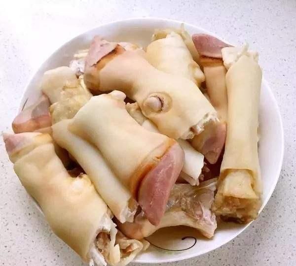 吃羊蹄的好处是啥?羊蹄里面含有什么物质呢图1