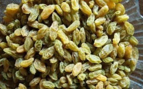 陈醋泡葡萄干有什么作用(陈醋泡葡萄干的危害)