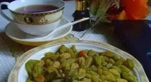 陈醋泡葡萄干有什么作用(陈醋泡葡萄干的危害)图4