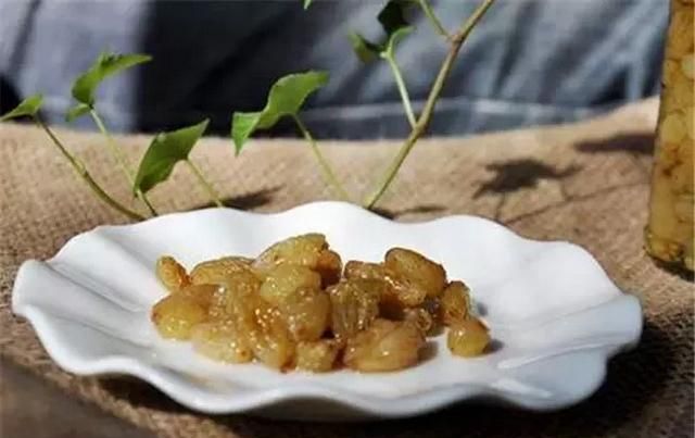 陈醋泡葡萄干有什么作用(陈醋泡葡萄干的危害)图5