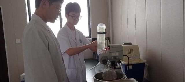 挖掘传统中药材护肤功效，湖南高校大二学生研发出洗浴护肤品