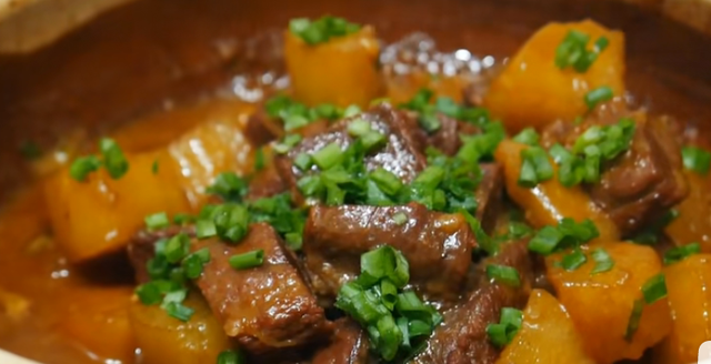 阳康后别大意，牢记：多吃萝卜增强抵抗力，不吃油腻垃圾食品
