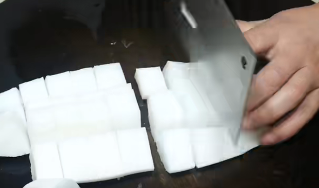 阳康后别大意，牢记：多吃萝卜增强抵抗力，不吃油腻垃圾食品