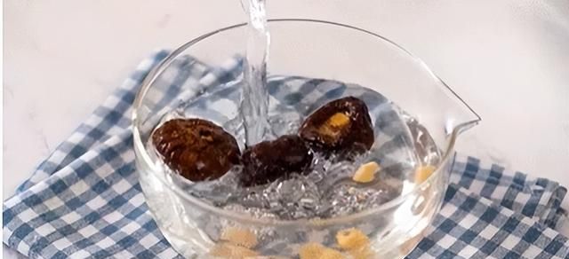 阳康后别大意，牢记：多吃萝卜增强抵抗力，不吃油腻垃圾食品