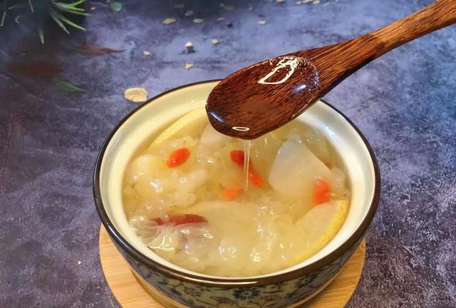 冬天，3种白色食物煮一锅，作用太厉害了，解决了很多人的烦恼