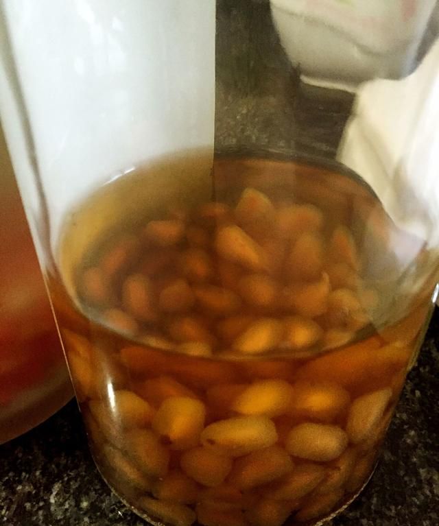 花样喝白酒，不懂酒的看了都想喝一口