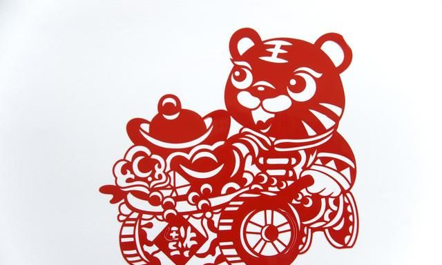 梦境：梦见12生肖预示着什么事？