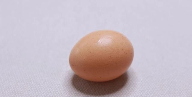 蛋黄和蛋白，究竟哪个会更好？每天吃鸡蛋，身上可获得这4大好处