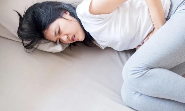 痛经除了忍，还要注意“吃、喝、养”