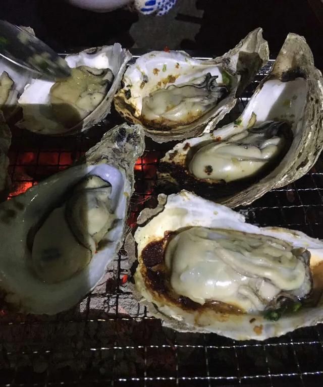 烤生蚝怎么做(烤生蚝怎么做活动吸引顾客)图4