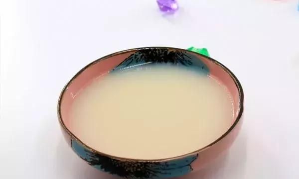 女人更年期应该如何保健 5种食物要多吃 2种食物要少吃