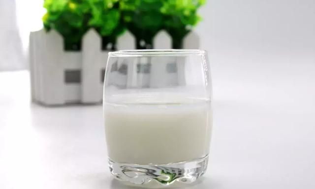 女人更年期应该如何保健 5种食物要多吃 2种食物要少吃