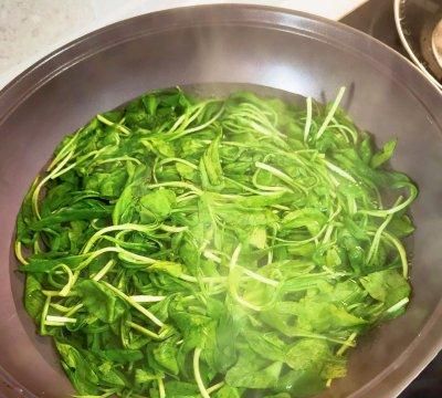 凉拌马兰头 美味又减脂