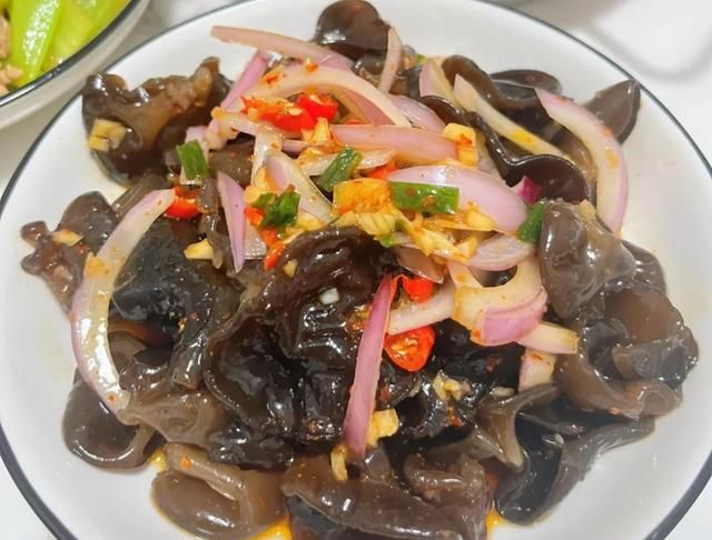 进入中伏，建议常备7种碱性食物，清润去燥不上火，常吃更健康