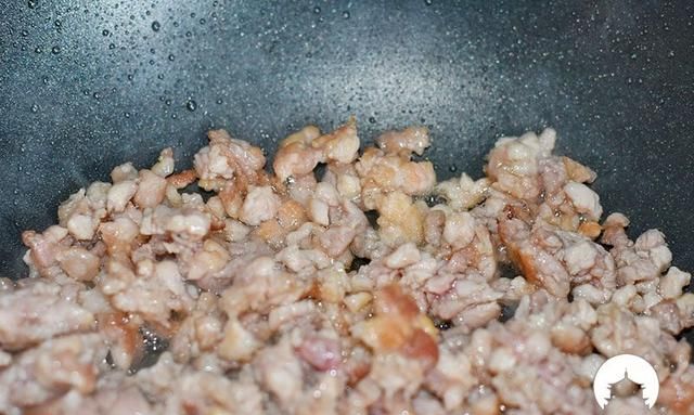 韭苔炒肉丝怎么做好吃,韭苔香菇炒肉丝的做法图7