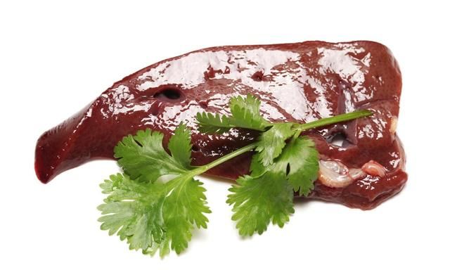 尿酸高要远离哪些食物？别不听劝，小心“招惹”痛风