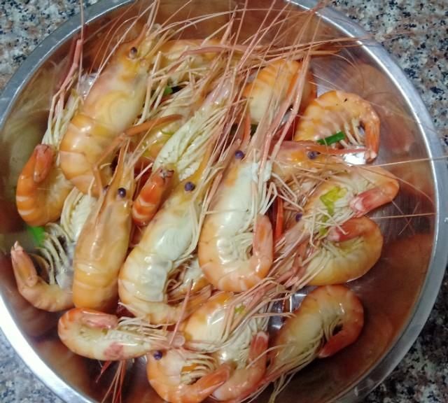虾为什么吃起来是粉的图2