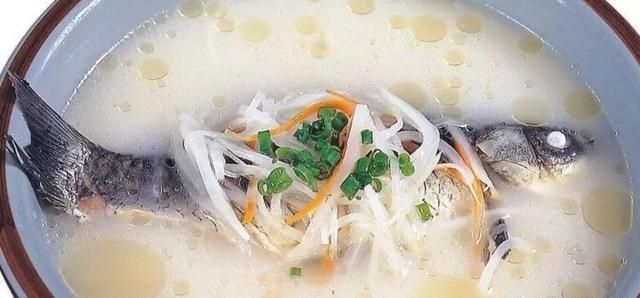野生鲤鱼怎么做好吃又鲜嫩(大野生鲤鱼怎么做才最好吃)图6