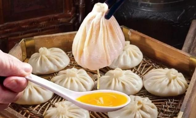 开封灌汤包是怎么做的,开封的灌汤包哪家好吃图11