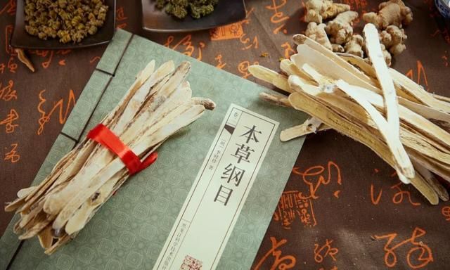 中医说“小米粥养胃”是真的吗？说的是小米、黄小米还是秫米？