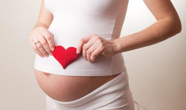 怀孕时出现胃酸的原因有哪些？祸根可能是这4个，赶紧揪出来