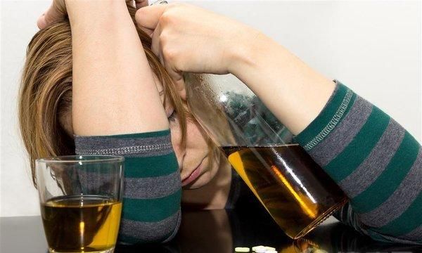 一喝酒就脸红，可能是3种大病的“表象”！专家：真不是开玩笑