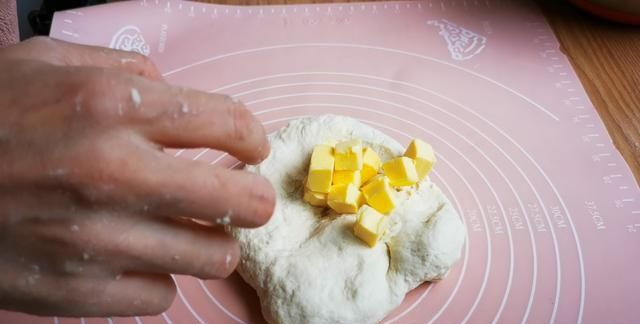 披萨面饼怎么做才好吃图6