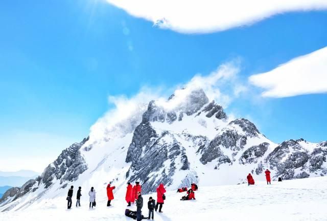 去丽江旅游好吗(两个人去丽江旅游大概多少钱)图1