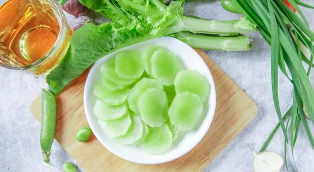 莴笋不仅可以“打边炉”，还是清热解毒利尿通乳的“良药”