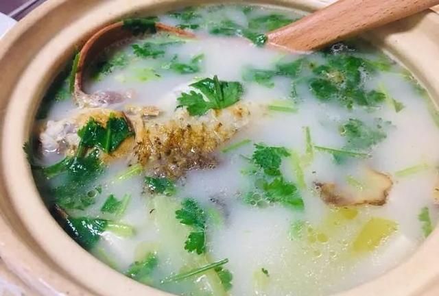 莴笋不仅可以“打边炉”，还是清热解毒利尿通乳的“良药”
