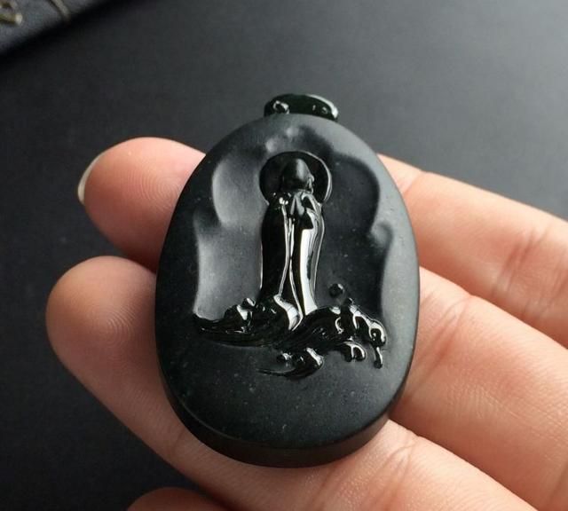 运气差？财运差？这些珠宝可以辟邪开运