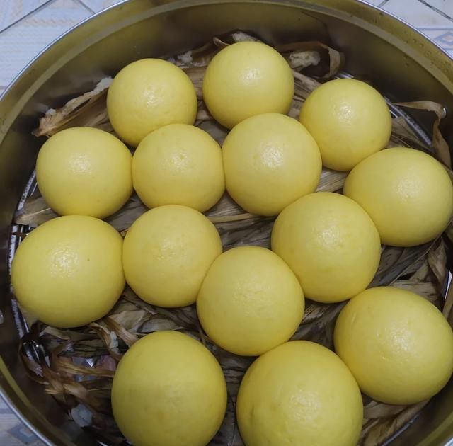 蒸熟死面馒头怎么处理,死面馒头吃法大全图2