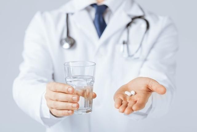 心衰分为4个阶段，每个阶段要如何应对？早期的症状有哪些？