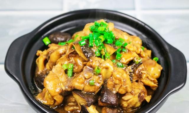 年夜饭菜单出炉，分享10道吉祥菜，荤素搭配营养高，寓意十全十美