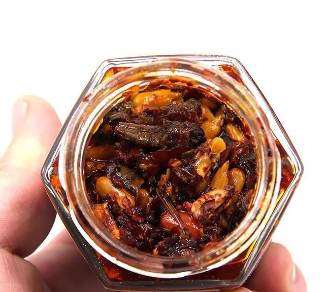 蝗虫好吃不好吃(蝗虫怎么做好吃教程)图6