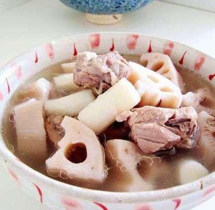 莫燥！秋季“润”养，交给一碗靓汤吧