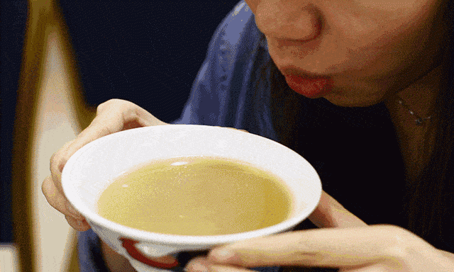 莫燥！秋季“润”养，交给一碗靓汤吧