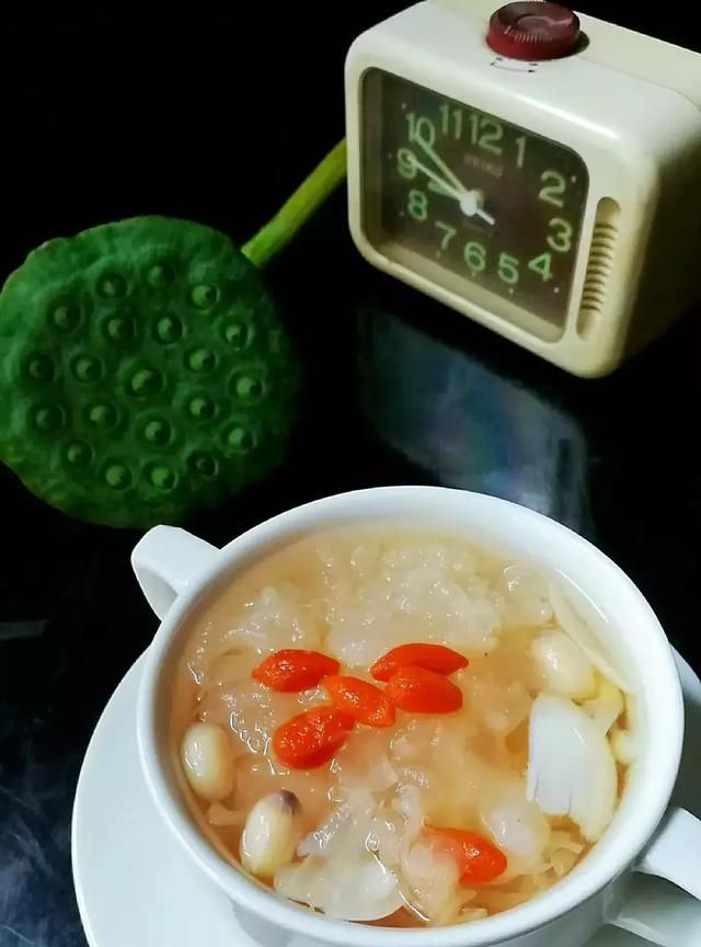 不能补胶原蛋白？别慌，银耳的好处还有这些呢